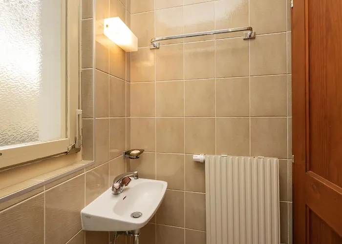 Regina D1 By Interhome *