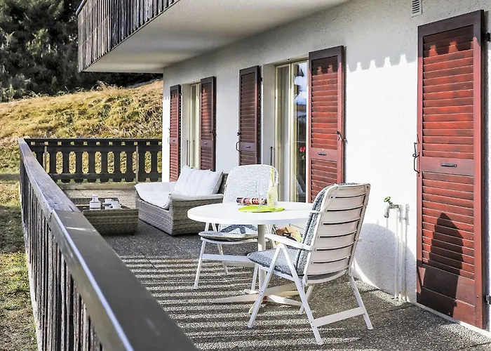 Regina D1 By Interhome Arveyes